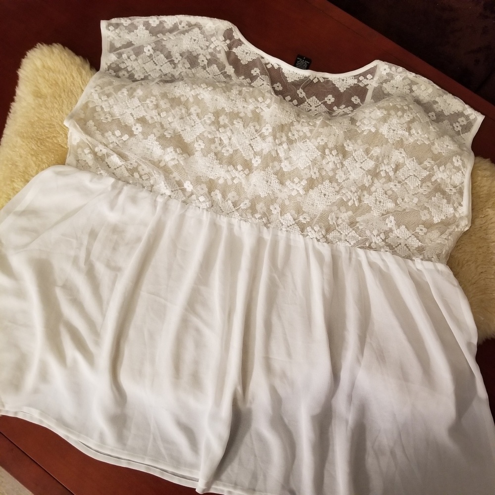 Torrid Top - Picture 6 of 6